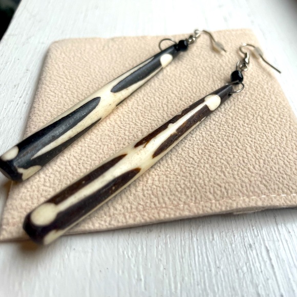 NEW: Handmade African Earrings from Kenya - Picture 2 of 2